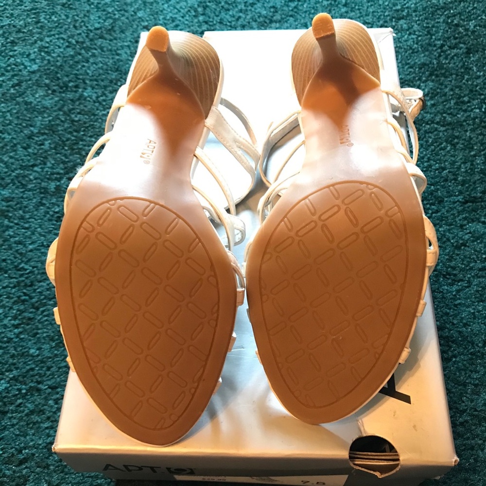 Strappy Heels Shoe NIB - Picture 3 of 4
